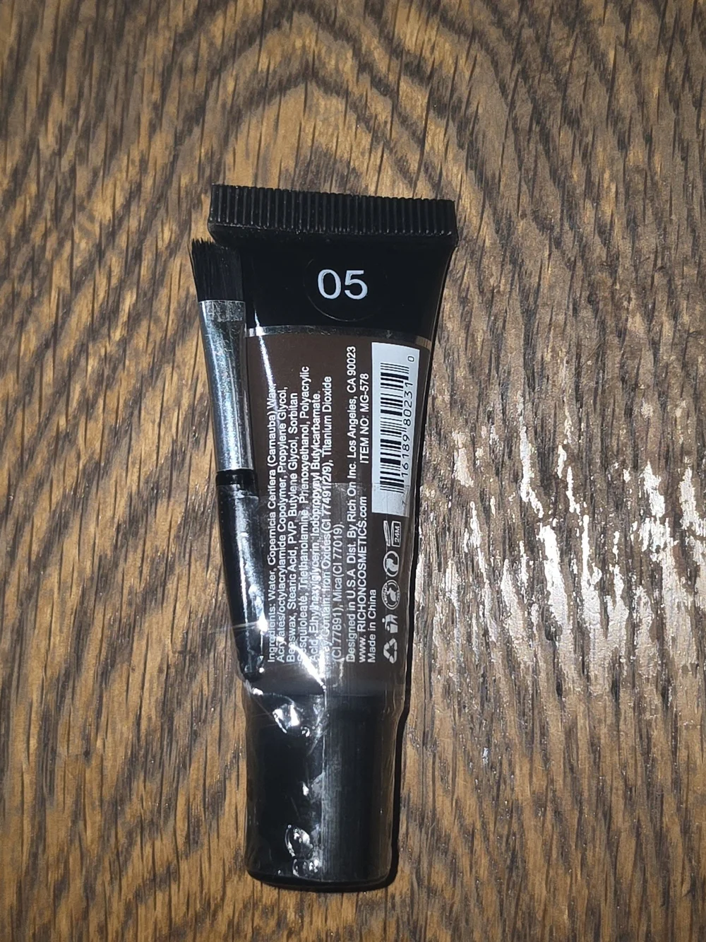 Malibu Glitz Dramatic Brows Eyebrow Gel 0.35fl Oz - 05  BNIB